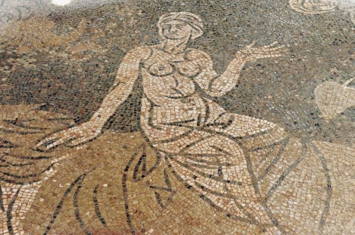 183f96b5-bf75-4c7f-895f-66a6141c80cd.jpg 183f96b5-bf75-4c7f-895f-66a6141c80cd.jpg