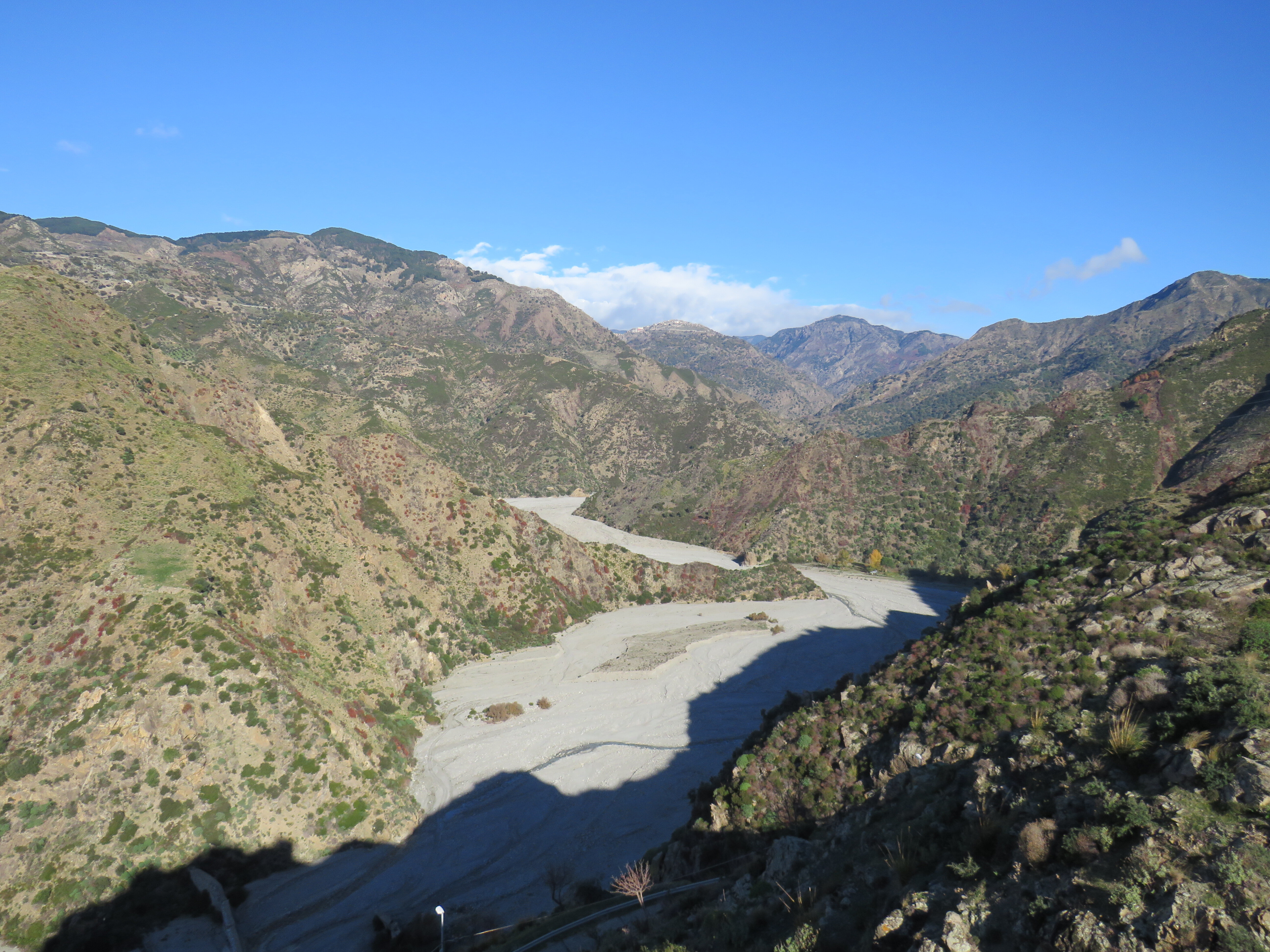 92786443-bc8d-4461-ad0c-1c2d52b75b8e.jpg 92786443-bc8d-4461-ad0c-1c2d52b75b8e.jpg