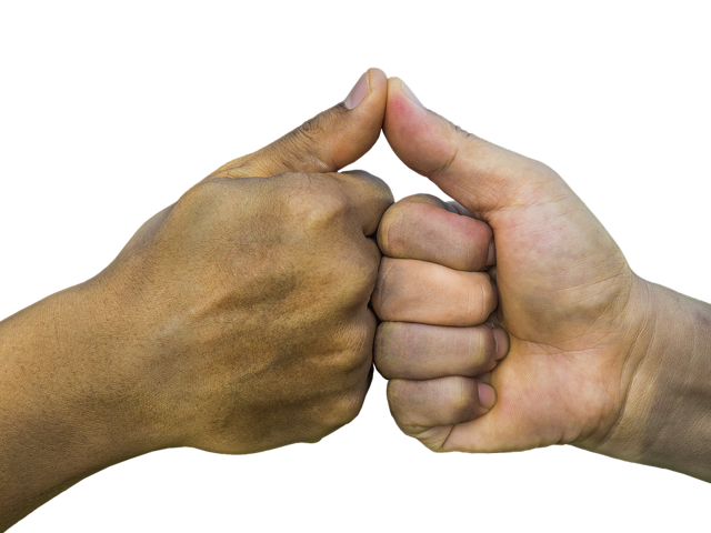 hands-1923185_960_720