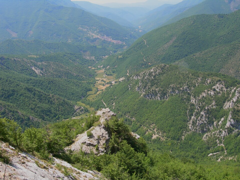 veduta_di_valli_pietra veduta_di_valli_pietra