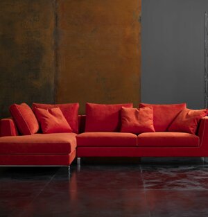 DISPONIBILE IN VERSIONE TESSUTO COMPLETAMENTE SFODERABILE E O IN PELLE