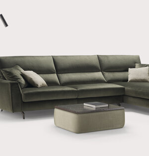 Realizzabile in tessuto completamente sfoderabile, in pelle e ad angolo