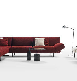 Realizzabile in tessuto completamente sfoderabile e ad angolo