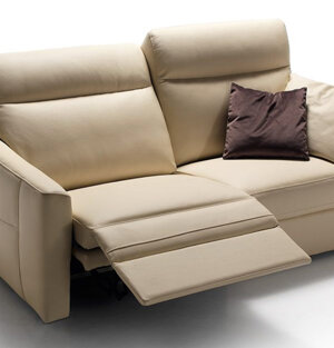 REALIZZABILE IN TESSUTO COMPLETAMENTE SFODERABILE O IN PELLE E AD ANGOLO E/O RELAX E/O LETTO