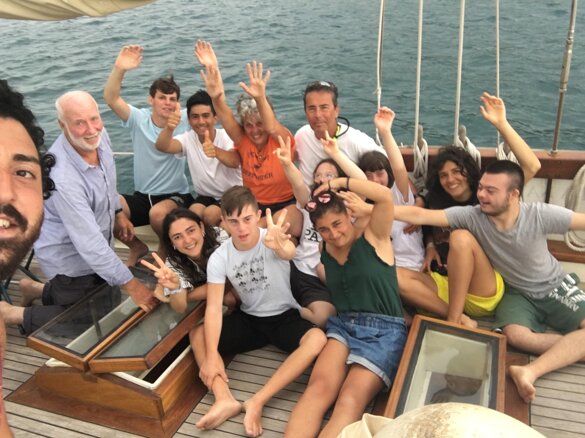 e3b85e98-2318-4aa4-a0cd-035e1001f3c1