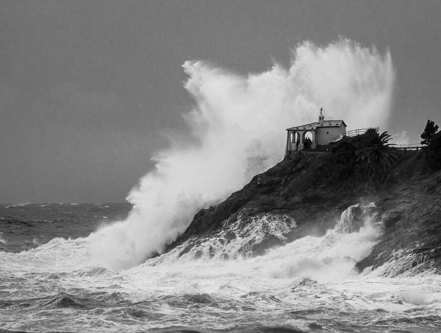 2b45d9ed-e67a-44c1-b49b-2f68eb8ad6a3