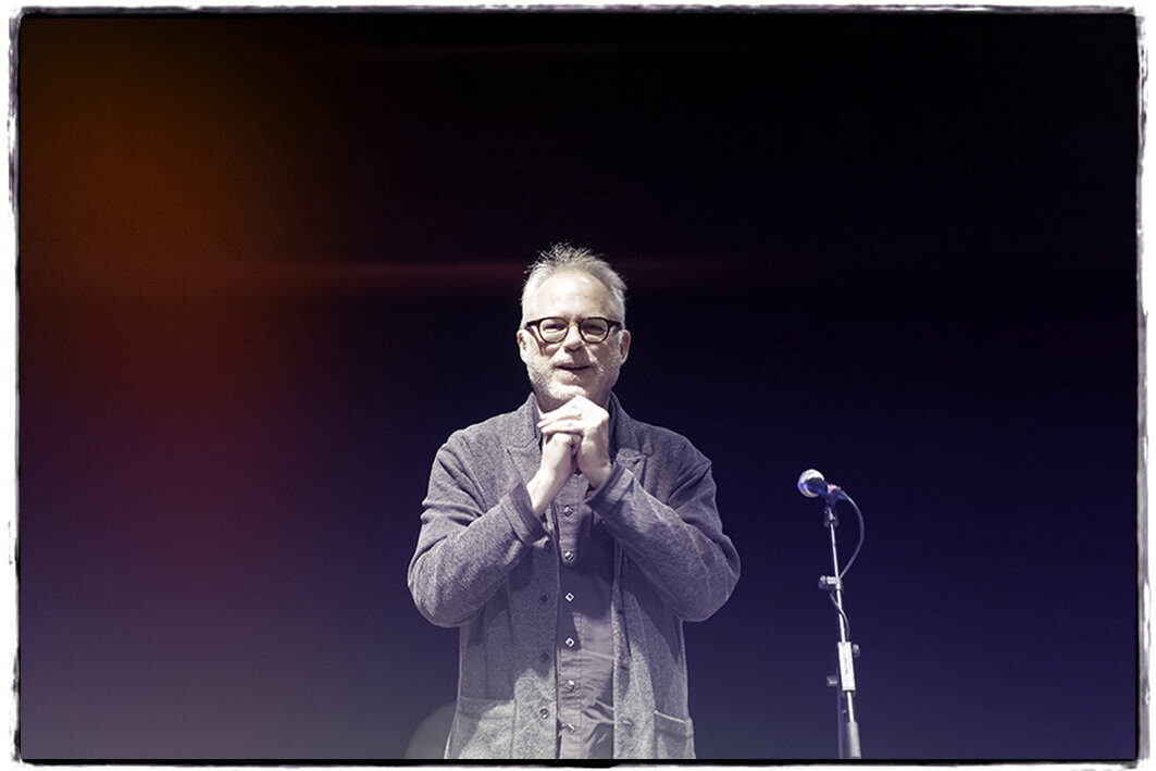 fe1b51fa-0027-4639-bfe2-119a9b50aee4