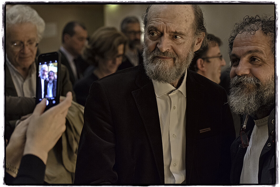 1498243a-2ba0-4deb-b0e0-89cf097e4fb8