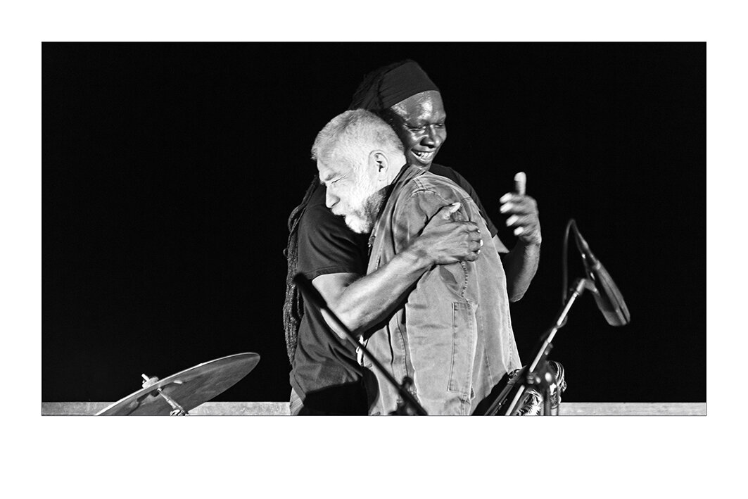 03fa0388-8065-42e7-ab5b-55b5b054436e