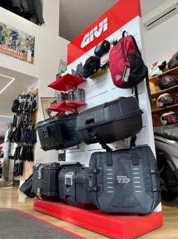 bauletto moto dgr garage moto.jpeg