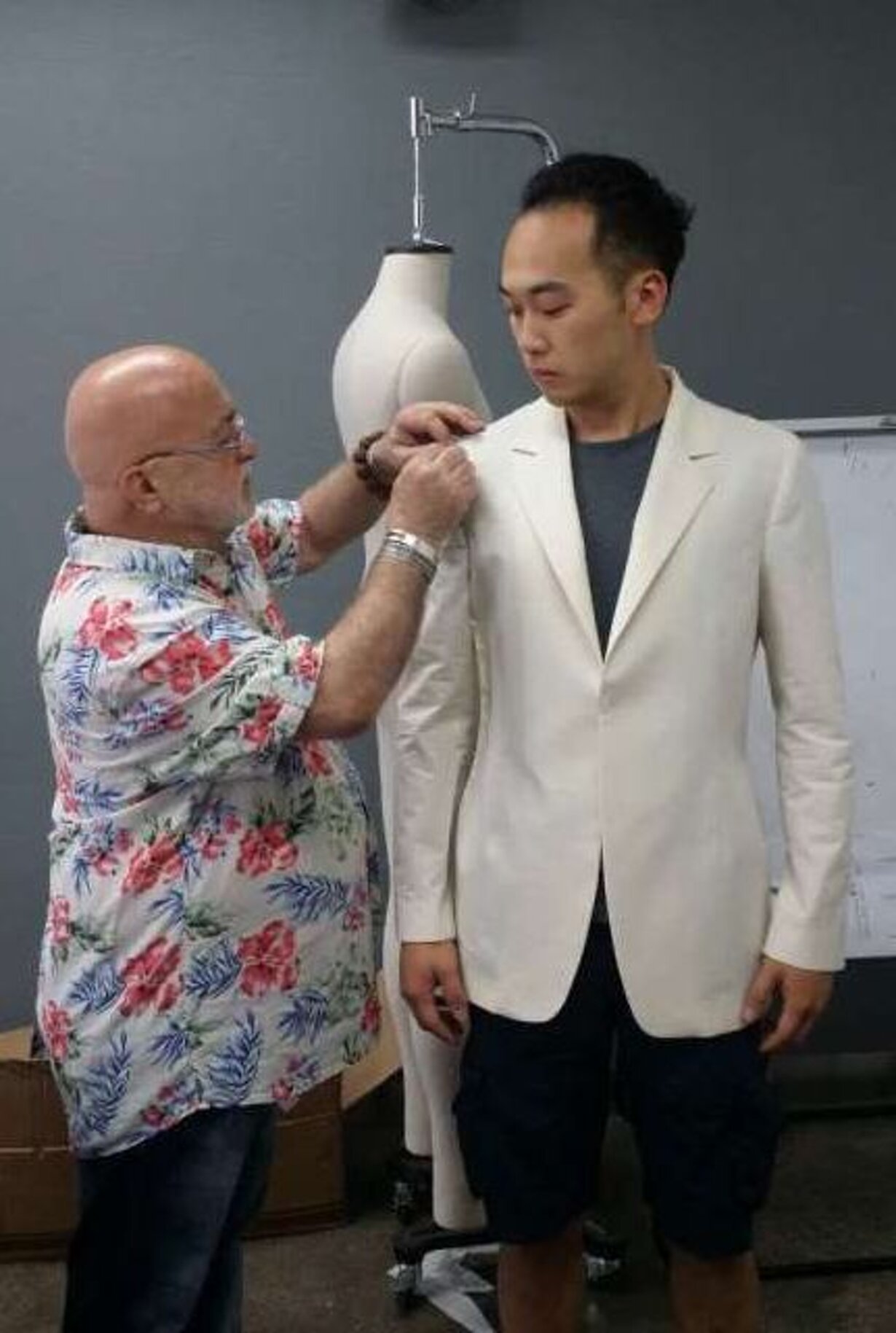 d66e035f-9520-4b43-aa46-1c8330af250e