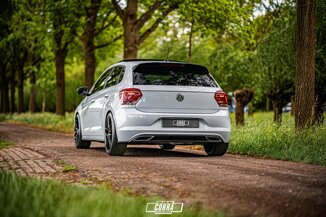 d686d10b-1afc-48f6-a49e-930e07593659