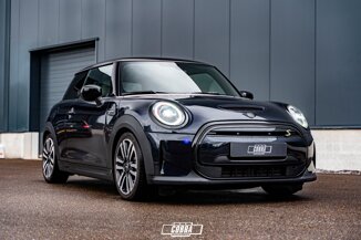 fca506d1-b4cc-4817-92f4-b5f1ef5287af