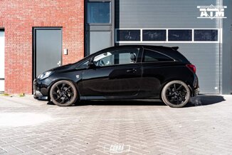 ceec0528-952c-4059-b0d8-3fa3403067a9