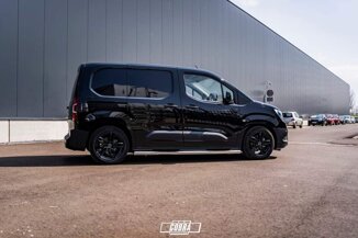 37dd5611-99a2-4929-bcd5-dfa1103e0188