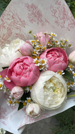 fv-peonies-bouquet