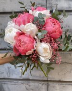 fv-peonies-bouquet