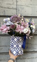 fv-vaso-poligonale-multifunzione-con-fiori-di-stagione