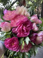 fv-peonies-bouquet