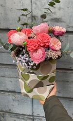 fv-vaso-poligonale-multifunzione-con-fiori-di-stagione