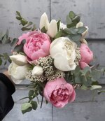fv-peonies-bouquet