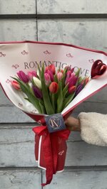 fv-tulips-bouquet