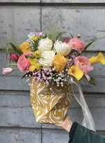 fv-vaso-poligonale-multifunzione-con-fiori-di-stagione