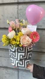 fv-vaso-poligonale-multifunzione-con-fiori-di-stagione