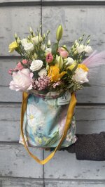 fv-flower-painted-bag