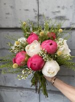 fv-peonies-bouquet