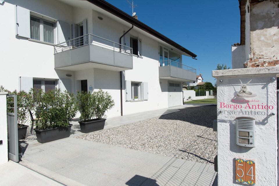 4928988a-7cb3-41b5-9639-d4a25f2153d5