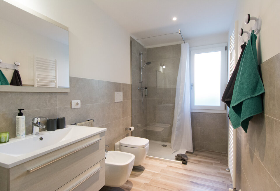 3422f63b-cda9-4676-8945-2b8e084be6ce