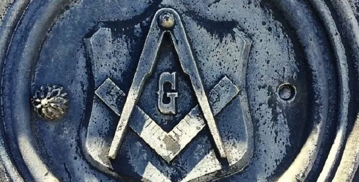 Tarocchi e costruttori del Tempio