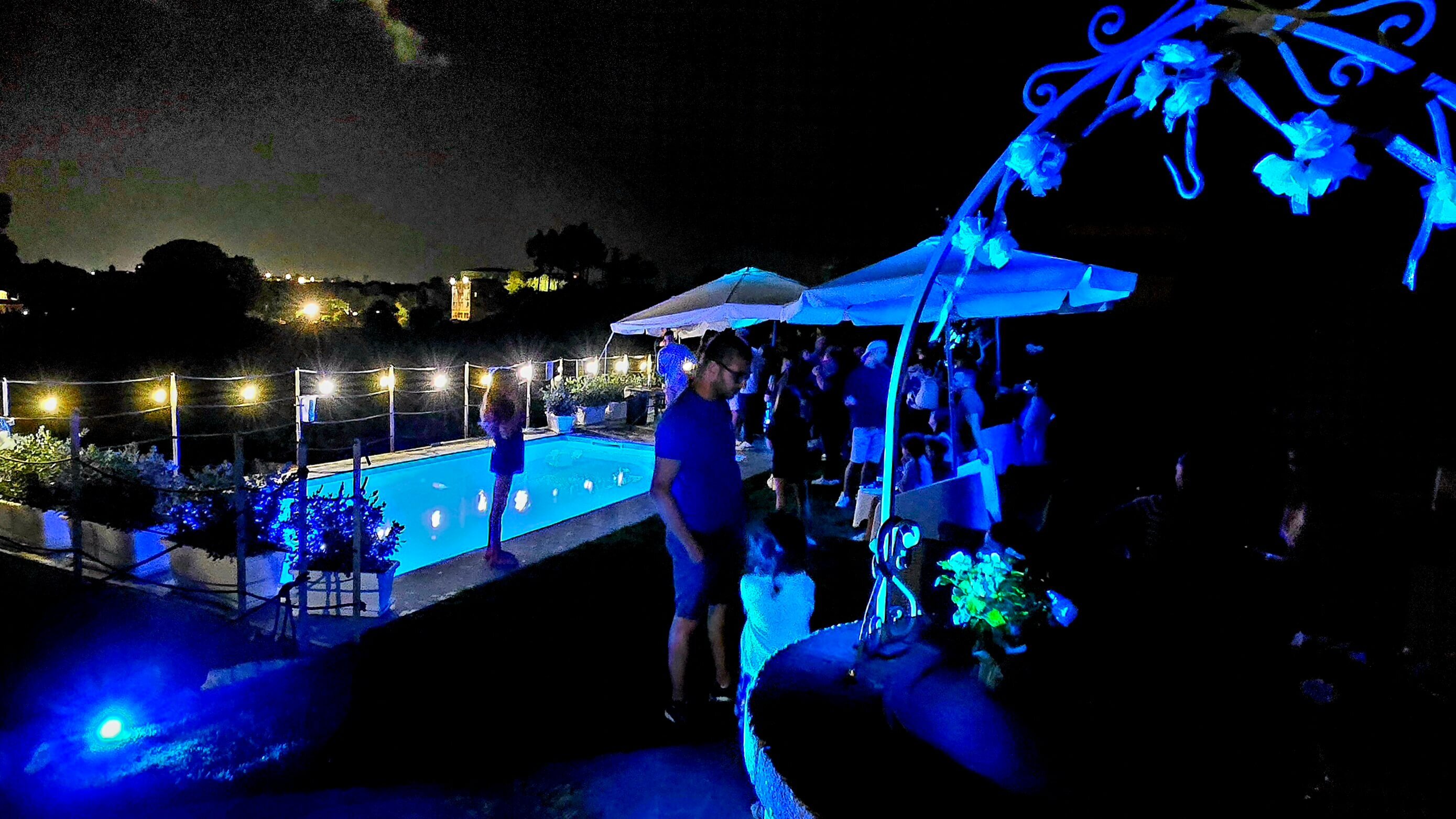 Feste Private a Sassari: Perch&eacute; affittare una Villa in Esclusiva &egrave; meglio del Ristorante (Il trend 2026)