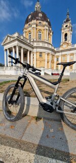 riese-muller-superdelite-mountain-dual-battery-scontata-637000listino-830900