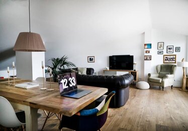 Rovere termotrattato piallato a mano Parquet rustico stile vintage per un'appartamento moderno e con uno stile ricercato.