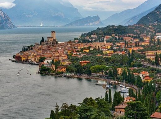 15b56890-964c-42dc-a218-638a5ef76bc1 15b56890-964c-42dc-a218-638a5ef76bc1