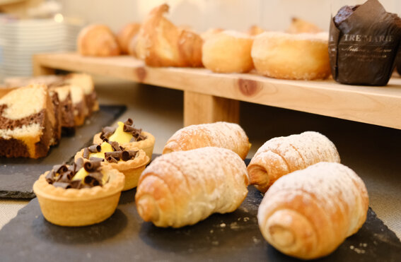 edec24ed-e557-42e0-aee6-d6b358f59675