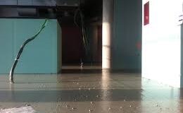 Cemento cellulare getto in edificio industriale