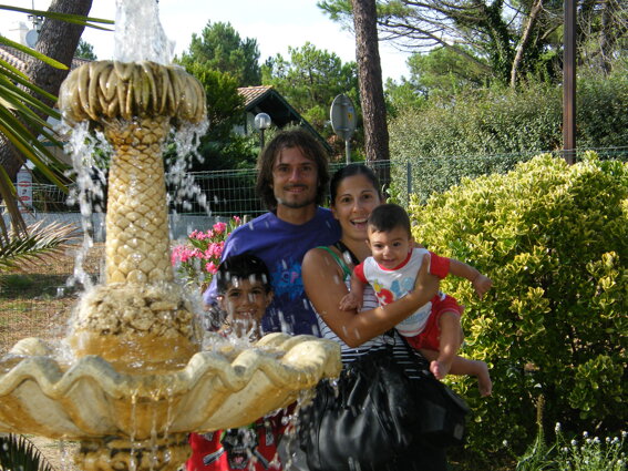 dff74ef8-32d6-412a-b1db-069d2c274578