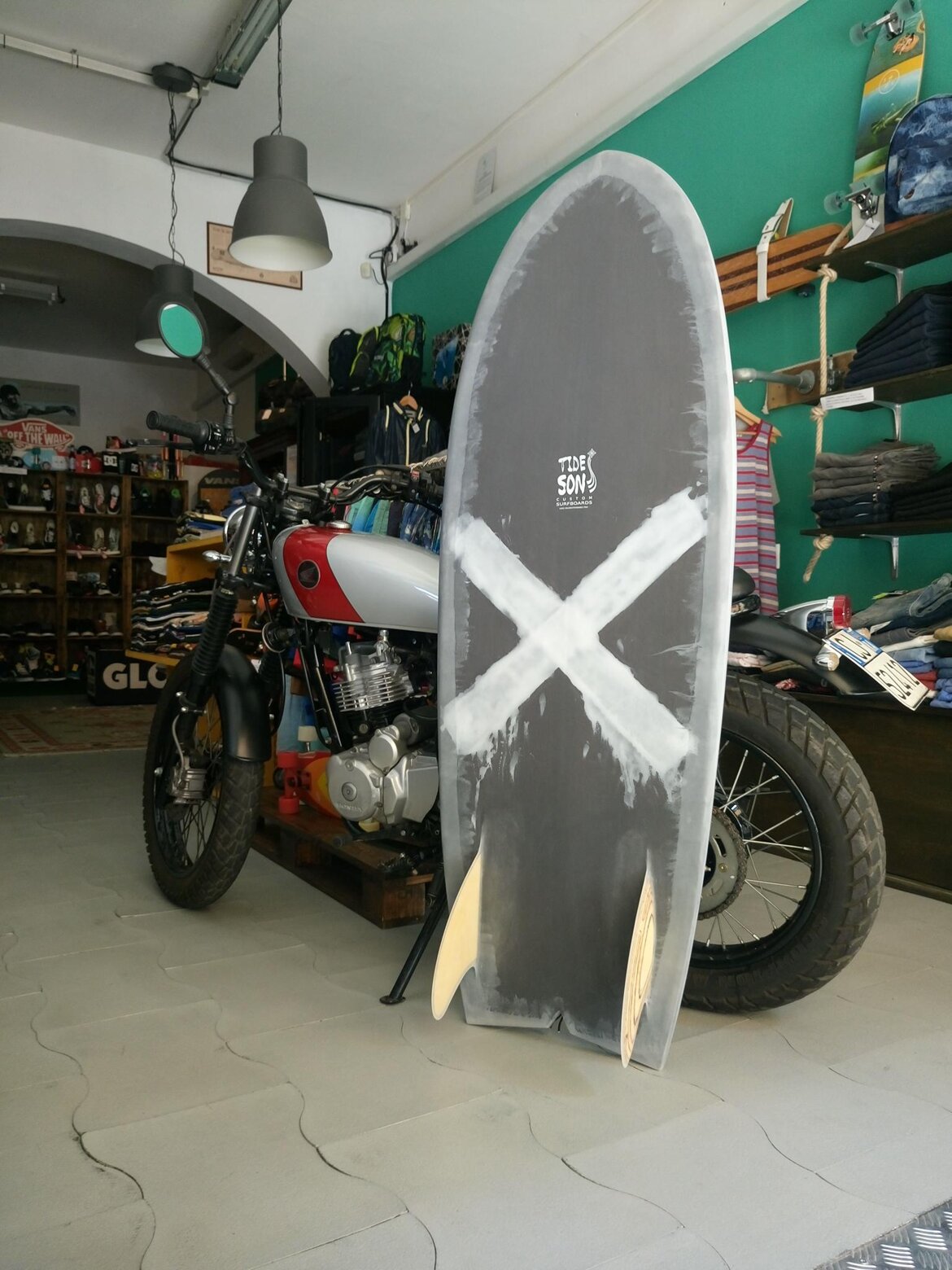 ca28fa5b-99de-400d-9ff0-7f32414afb27