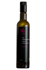 organic-extra-virgin-olive-oil-glass