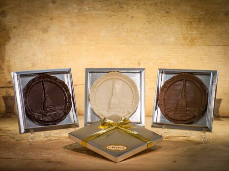 Tav. mole con scatola 200g tris