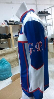 6cab7d95-e404-43da-9027-4c1bb10b2f71