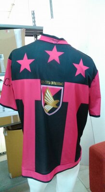 6c3208d9-8182-41a7-b060-f7b724ab3f66