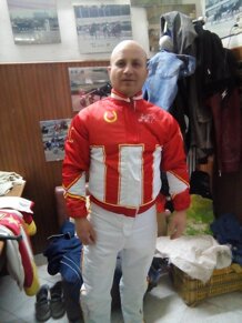 fd8c991b-be5e-454e-8b55-77ba7e766d7a