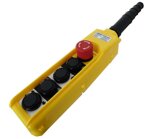 interruttore-a-4-pulsanti-con-arresto-di-emergenza