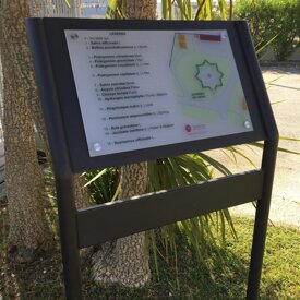 Mappe tattili installazione mappa tattile e targhe tattili al museo orto botanico dell'Università La Sapienza