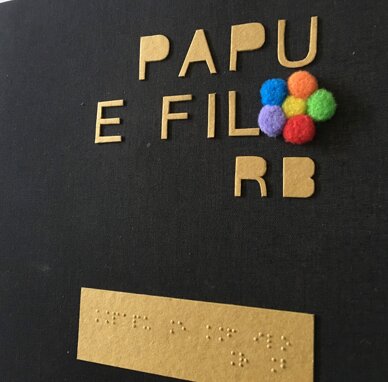 libro tattile realizzazione scritte Braille
