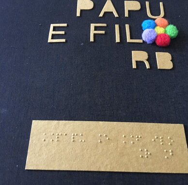 libro tattile realizzazione scritte Braille